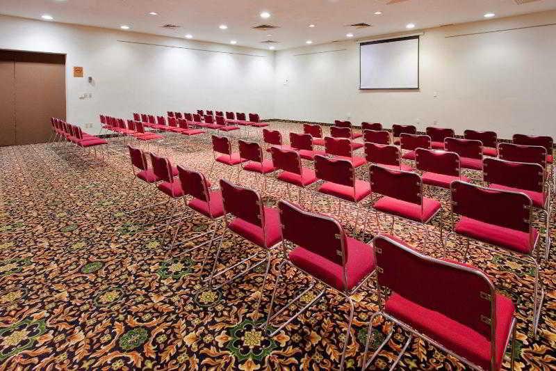 Holiday Inn Monterrey Norte By Ihg San Nicolas de los Garza Удобства фото